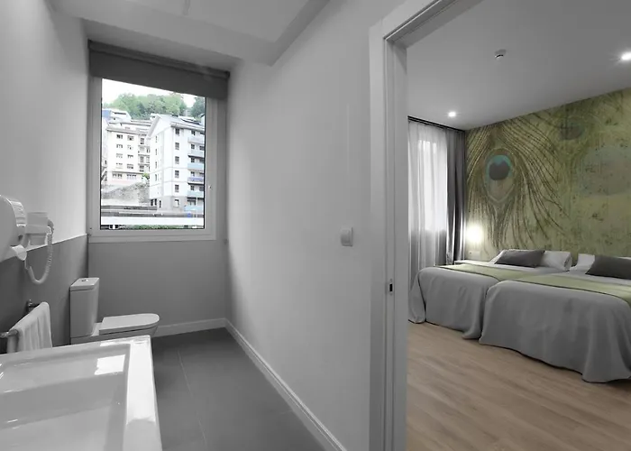 Eibarooms 3* Эйбар