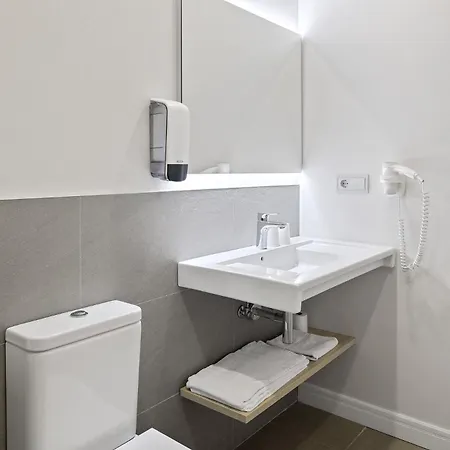 Eibarooms Guest house